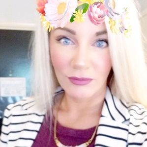 Meet your Posher, Jen